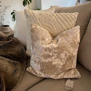 20x20 Throw pillow cover new with tags never used - west elm